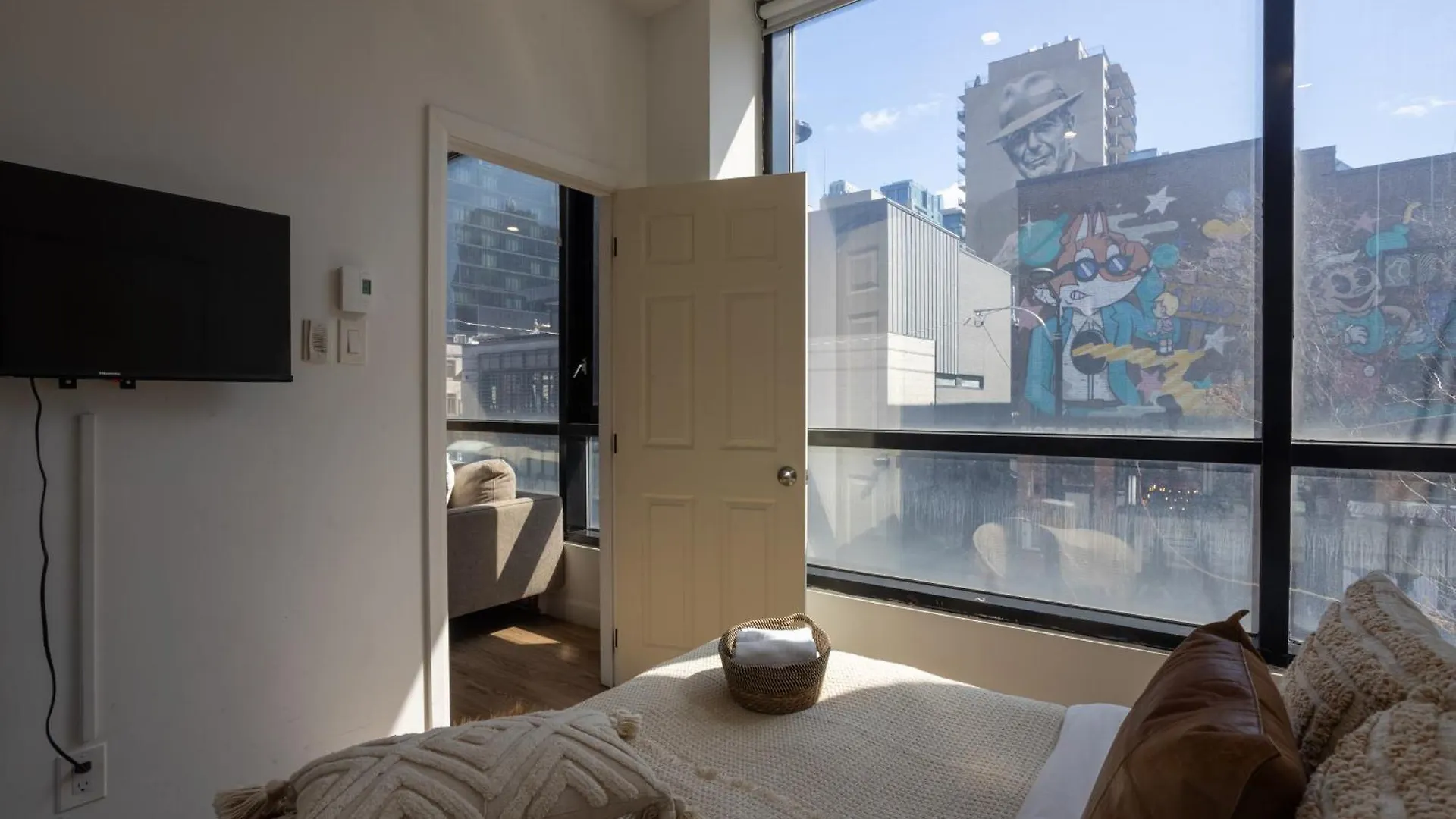 Cute 1Bdr Apt On Bishop St- Heart Of Mtl Montreal 0*,  Canada